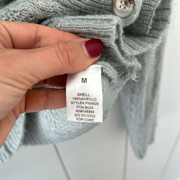 Dusty blue crewneck cardigan - Picture 3 of 5